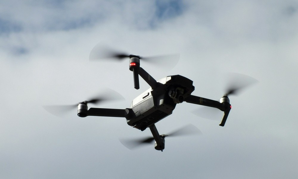 Australische Forscher entwickeln Chamäleon-Drohne, die sich dem Hintergrund anpasst