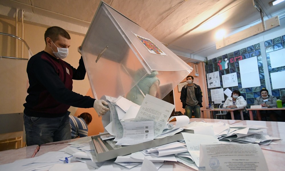 Regionalwahlen in Russland: Kremlnahe Partei Geeintes Russland verteidigt ihre Mehrheit
