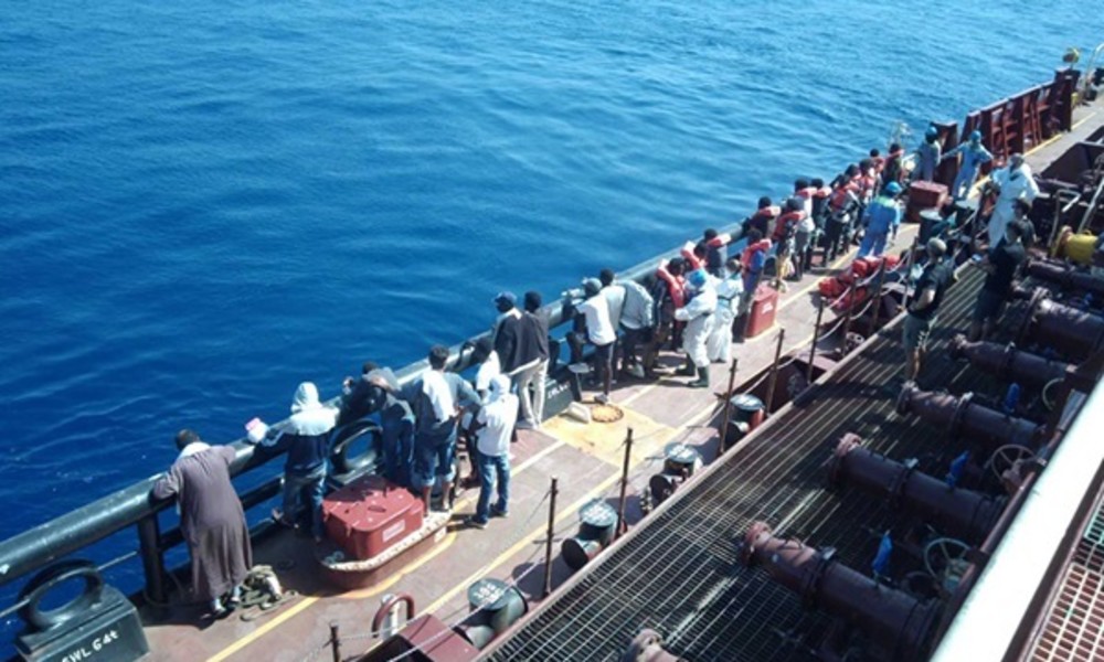 Italien lässt 27 Bootsmigranten an Land