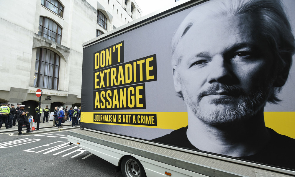 Bot Trump Assange eine Begnadigung im Austausch für Informationen an?