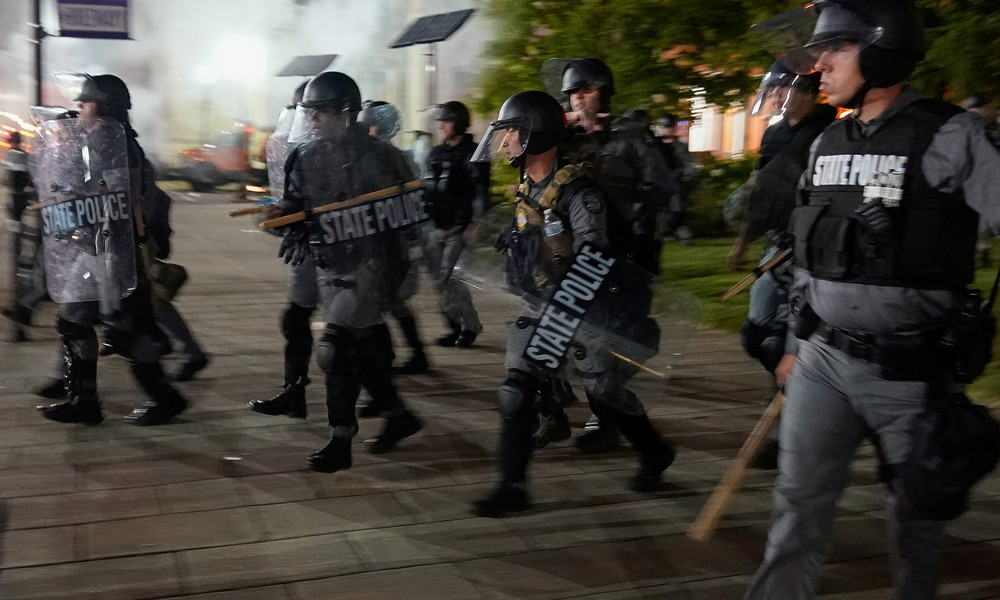 USA: Zwei Polizisten bei Protesten in Louisville angeschossen