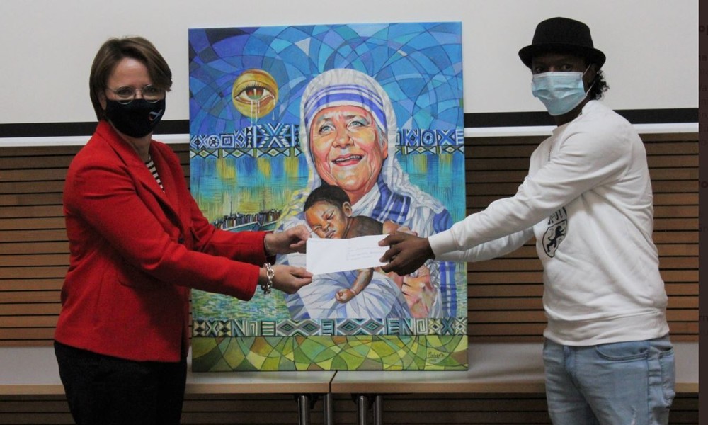 "Mama Merkel": Eritreischer Künstler malt Bundeskanzlerin als Mutter Teresa