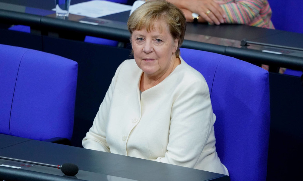 Pressekonferenz mit Bundeskanzlerin Merkel zu möglichen neuen Corona-Einschränkungen