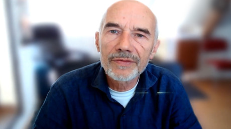 "Wieso wurde Kundgebung von Reichsbürgern erlaubt?" - Mathias Bröckers zum "Sturm auf Reichstag"