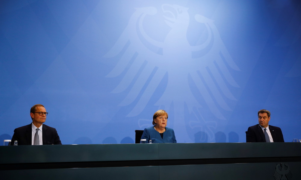 Merkel, Söder und Müller schwören Menschen auf November-Lockdown ein