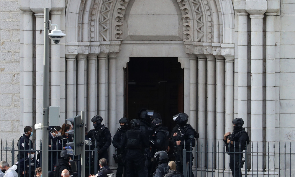 LIVE aus Nizza nach mutmaßlichem Terroranschlag in Kirche mit mindestens drei Toten