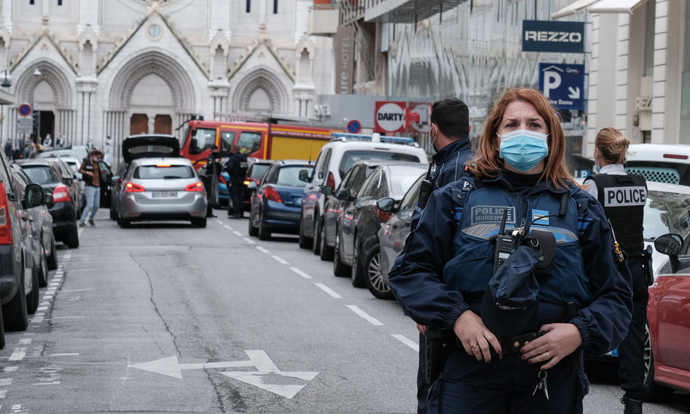 Nach Anschlag in Nizza: Höchste Terrorwarnstufe in ganz Frankreich ausgerufen