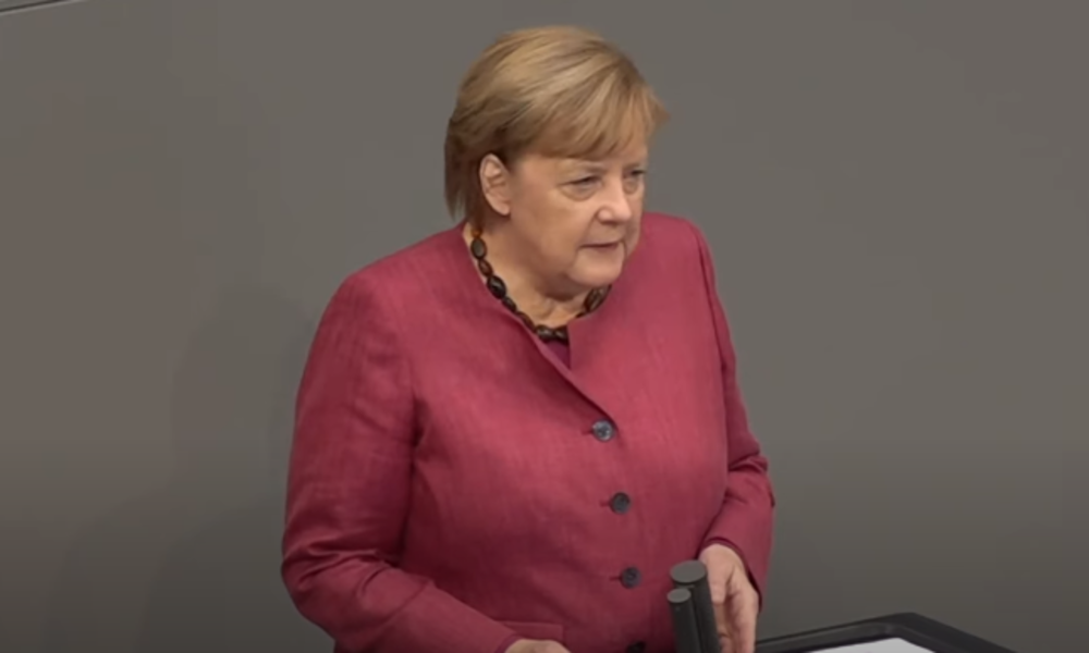 AfD buht Merkel im Bundestag aus: Andere Fraktionen reagieren empört
