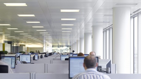 Trotz Corona und Homeoffice: Büro weiterhin Zentrum des Arbeitsplatzes