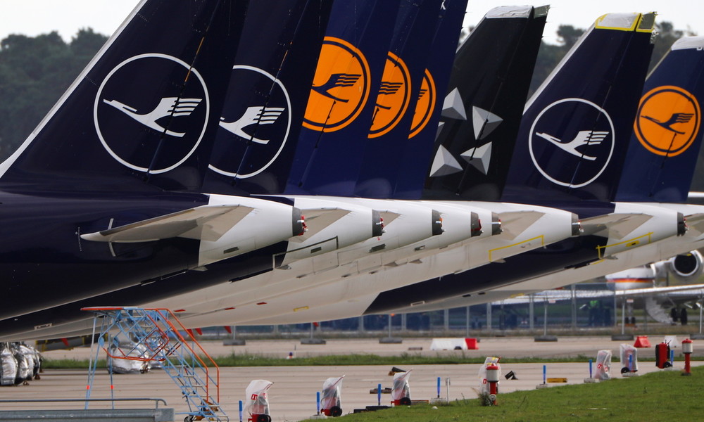 Lufthansa meldet erneut milliardenschweren Quartalverlust wegen Corona-Flaute