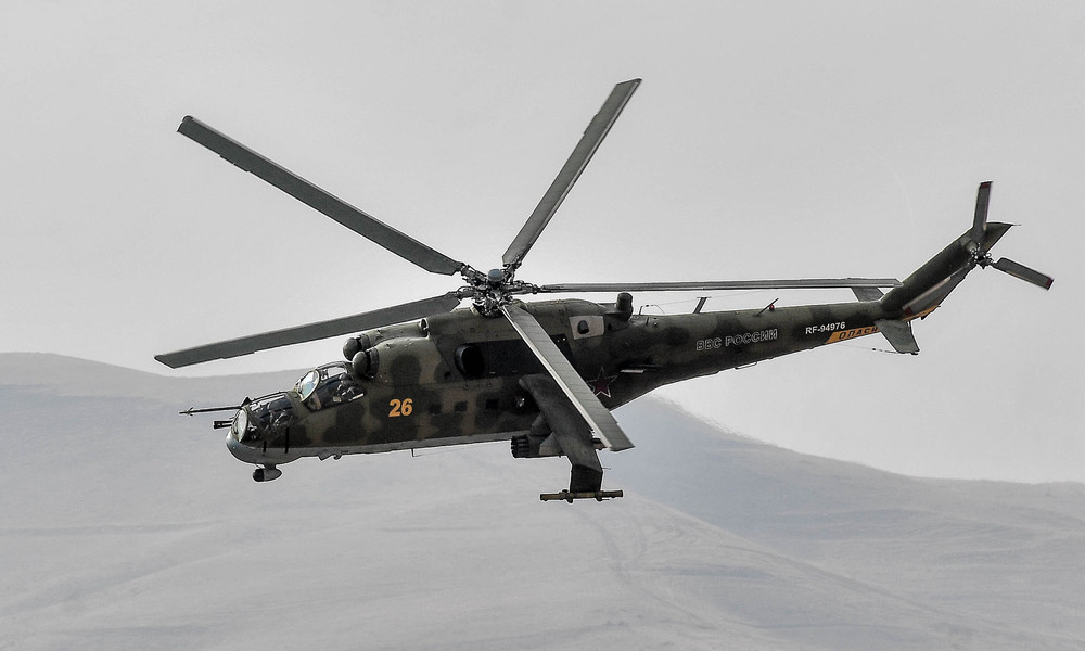 Verteidigungsministerium: Russischer Kampfhubschrauber Mi-24 über Armenien abgeschossen – zwei Tote