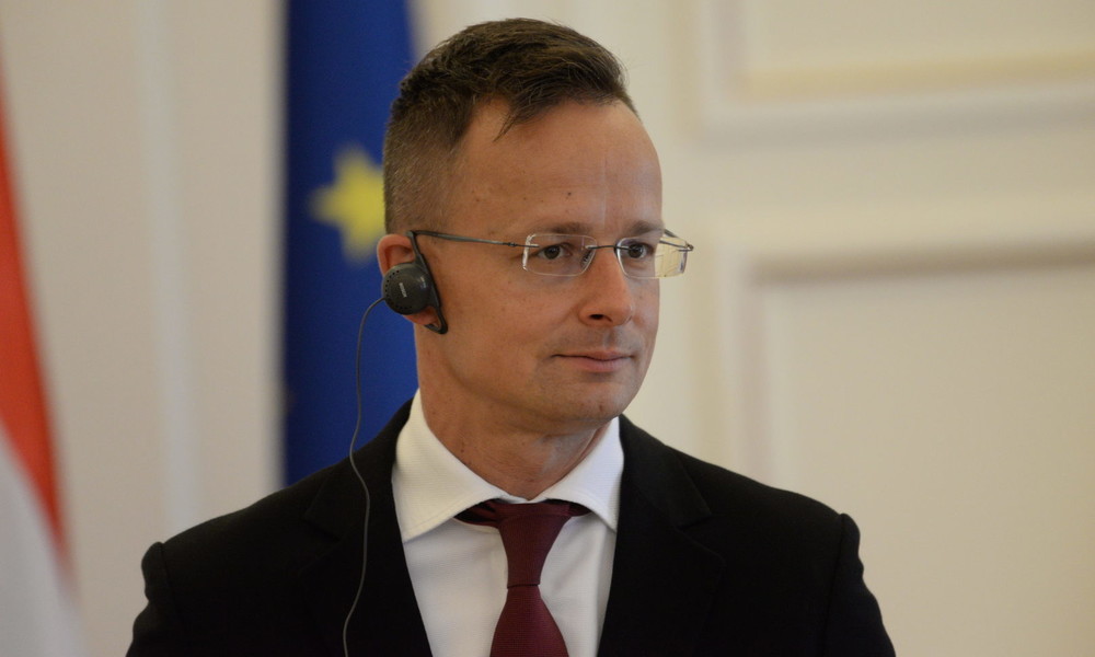 Ungarischer Außenminister zu RT: Lassen uns bei Vakzin-Verhandlungen nicht unter Druck setzen