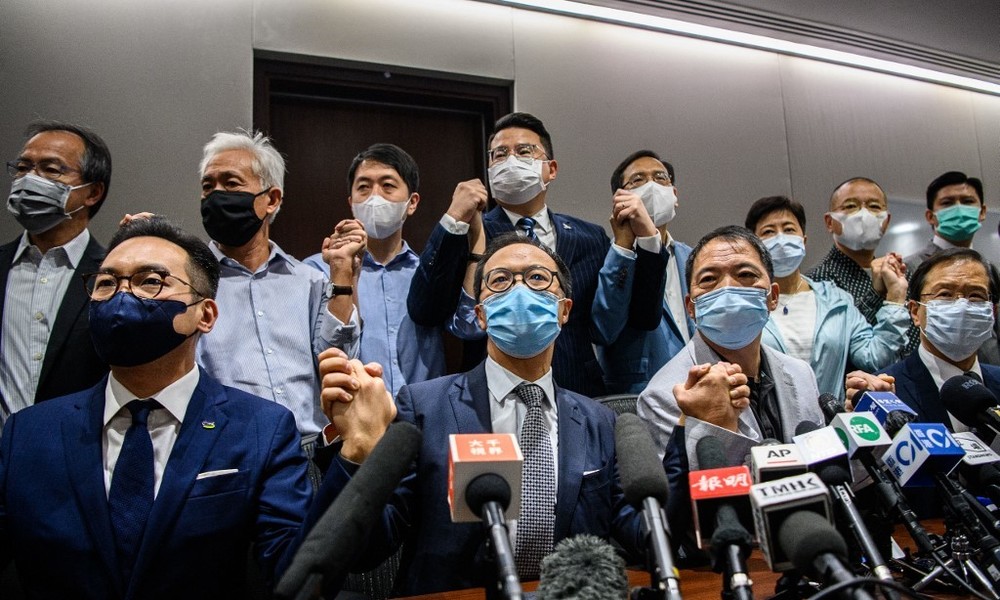 Hongkong: Abgeordnete der Opposition kündigen Rücktritt an
