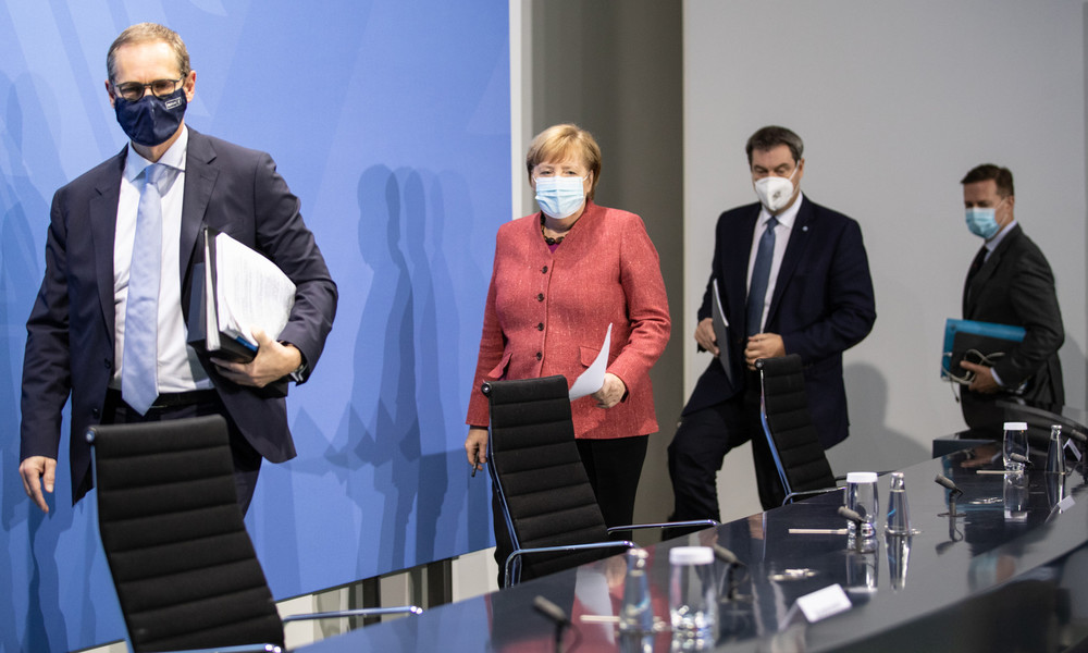 Treffen von Merkel mit Länderchefs: Verlängerung des Corona-Lockdowns bis Ende Dezember im Gespräch