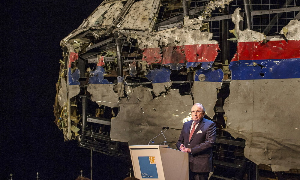 Zwischenbericht MH17: Absturz auf Grund von äußerer Einwirkung