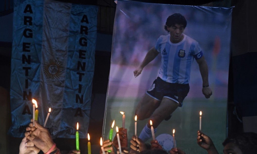 LIVE: Maradona wird in Buenos Aires beerdigt – Fans erweisen Fußball-Legende letzte Ehre