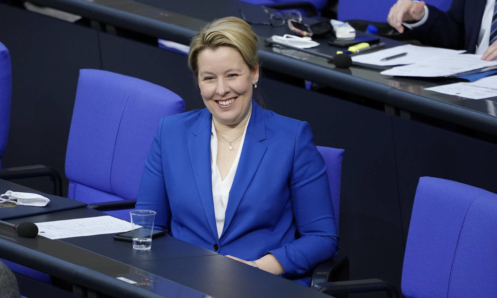 Neue SPD-Doppelspitze in Berlin soll die Partei aus dem Umfragetief holen
