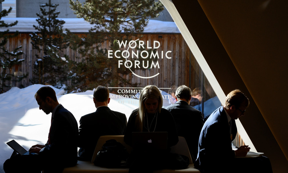 Wegen Pandemie in Europa: Weltwirtschaftsforum zieht von Davos nach Singapur um