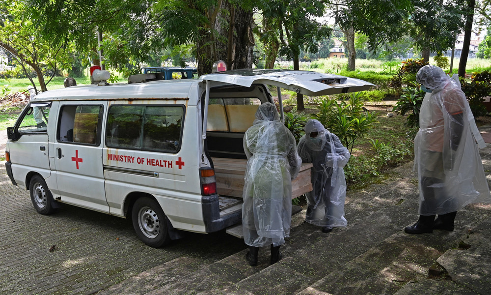 Sri Lanka schreibt Einäscherung von Toten mit COVID-19 vor – Muslime lassen Tote in Leichenhallen