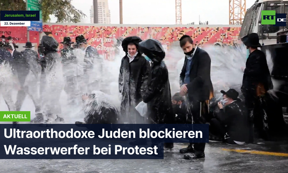 Ultraorthodoxe Juden blockieren Wasserwerfer bei Protest in Jerusalem