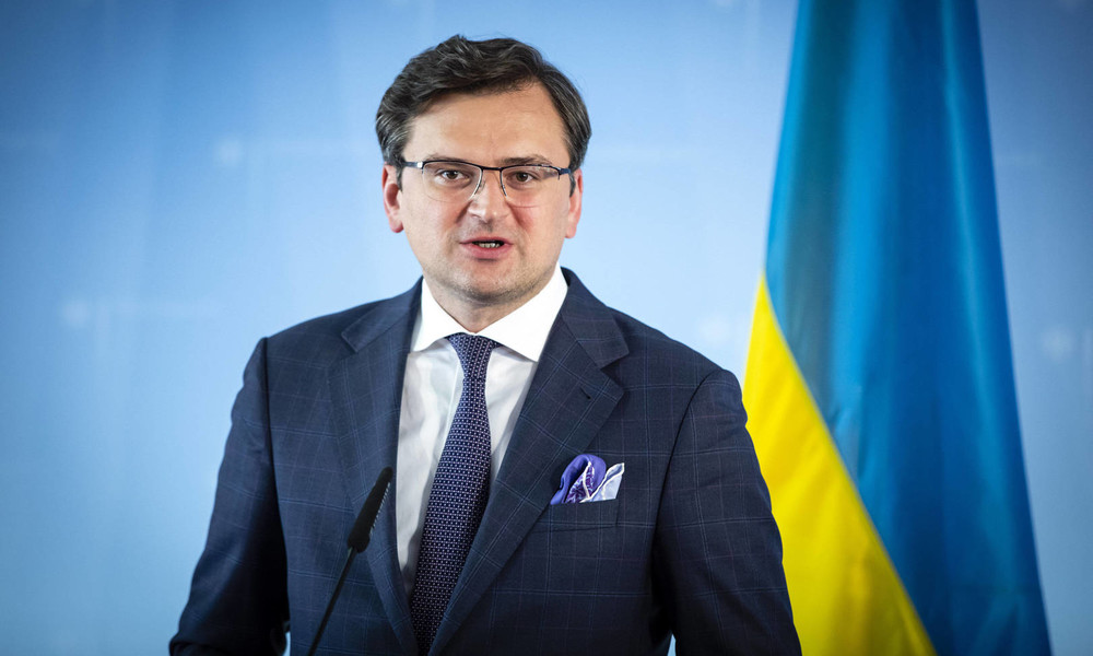 "Hybride Waffe gegen die Ukraine": Ukrainischer Außenminister erteilt Absage an russisches Vakzin
