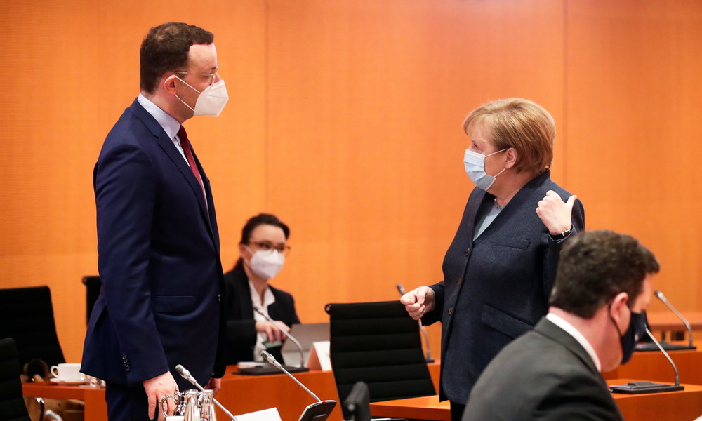 "Lotterie mit Menschenleben": SPD-Abgeordneter fordert Untersuchungsausschuss zur Impfkampagne