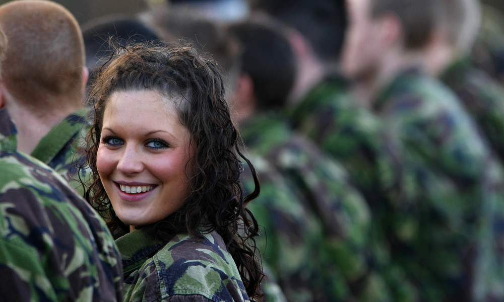Corona macht mobil: Britische Armee erfreut über "bemerkenswerten" Zulauf