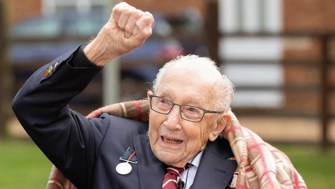 Nach COVID-19-Erkrankung: Britischer Nationalheld Tom Moore ist tot