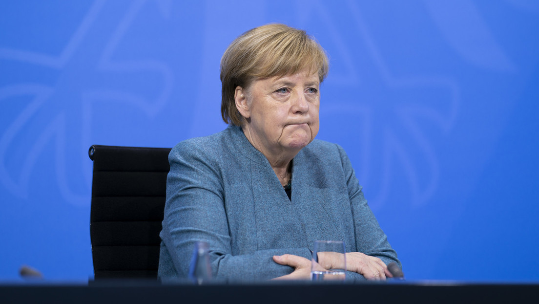 Corona-Lage in Deutschland: Kanzlerin Merkel sieht "leichtes Licht" am Ende des Tunnels