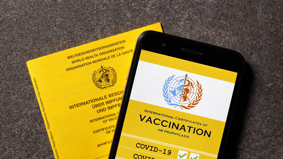 Hunderttausende Briten unterzeichnen Petition gegen COVID-19-Impfpässe