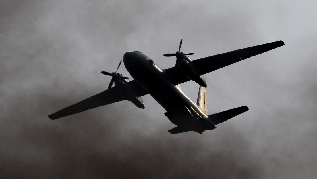 Militärflugzeug An-26 stürzt in Kasachstan ab: Vier Tote, zwei Überlebende
