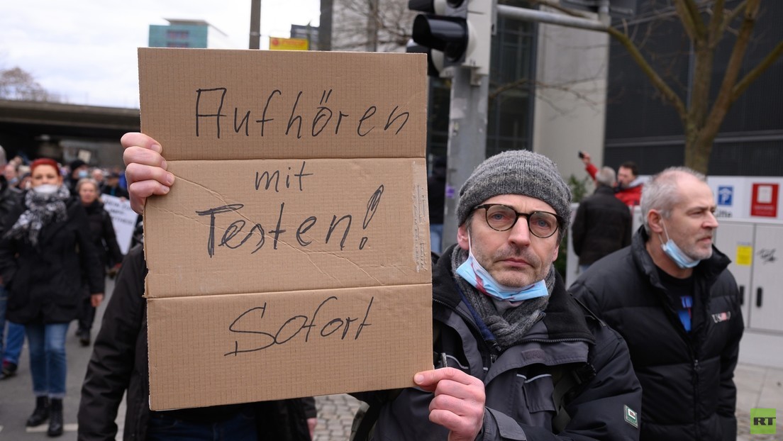 Dresden: 5.000 Euro Zwangsgeld für Anmelder der "Querdenken"-Demo