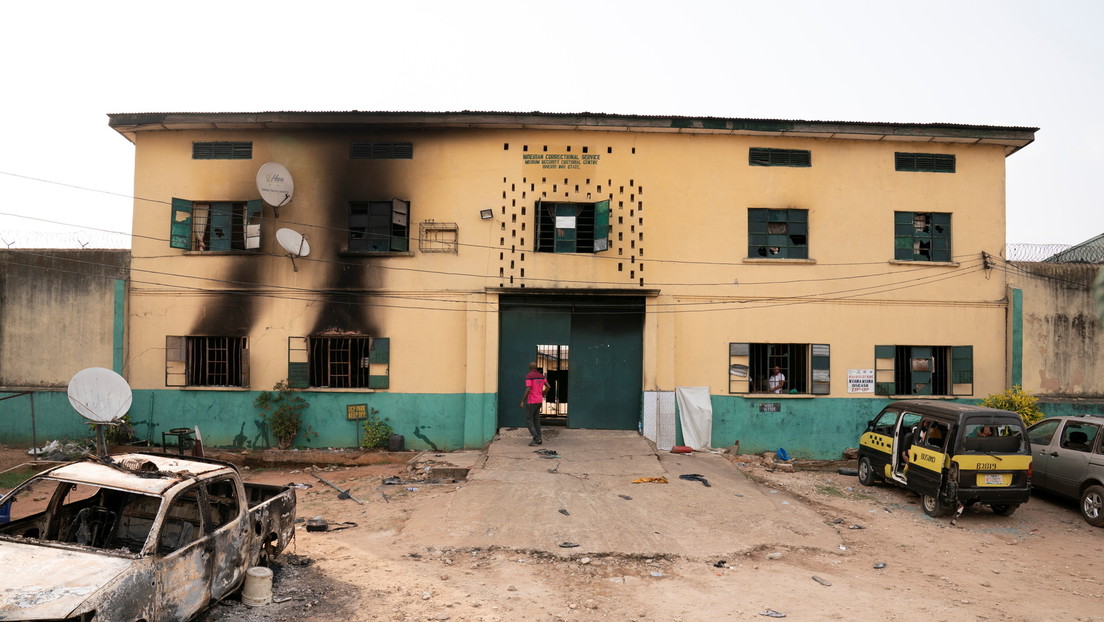 Bewaffnete befreien 1.844 Häftlinge aus nigerianischem Gefängnis