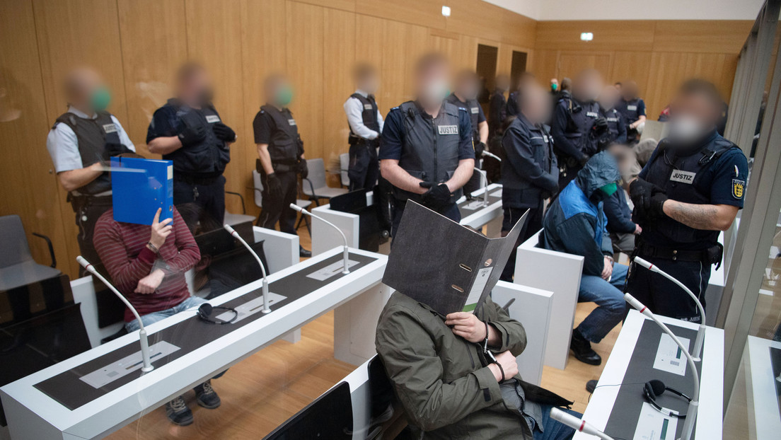 Prozessauftakt gegen mutmaßlich rechtsterroristische Vereinigung in Stuttgart