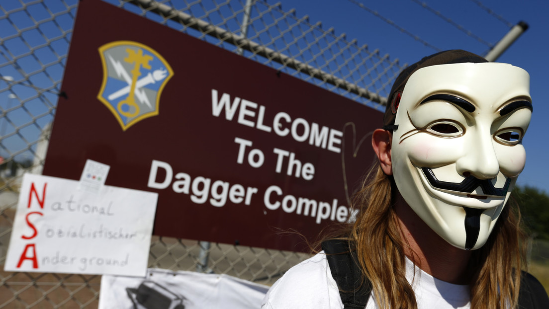 Brutale Polizeiaktion gegen friedliche Spionforscher am hessischen NSA-Dagger Complex
