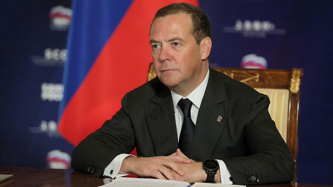 Russischer Ex-Präsident Medwedew: Prag ist Geisel der US-Politik gegenüber Russland