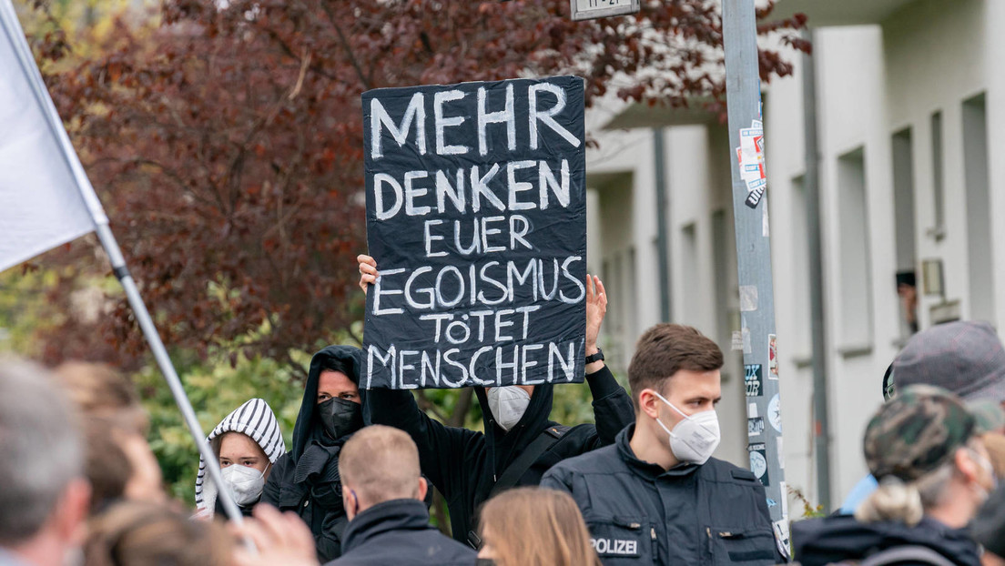 "Querdenker"-Demos: Chef der Polizeigewerkschaft fordert Verbot