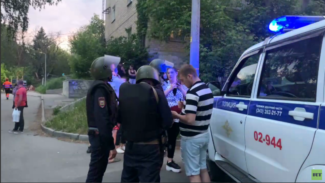 Jekaterinburg: Betrunkener schießt auf Passanten und verletzt ein Mädchen schwer