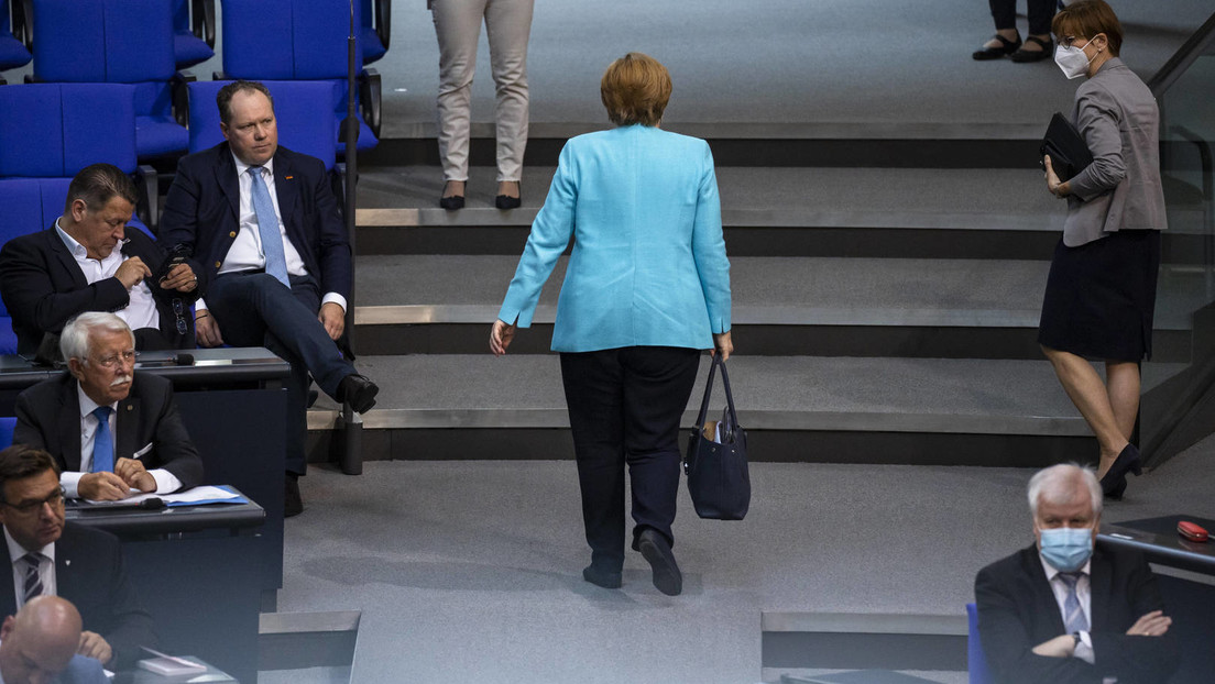 Pannen, Pech und Wissenslücken – Merkels letzte Regierungsbefragung im Bundestag