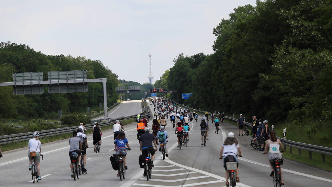 Radfahren in Berlin: Ärger nach drei Jahren Mobilitätsgesetz