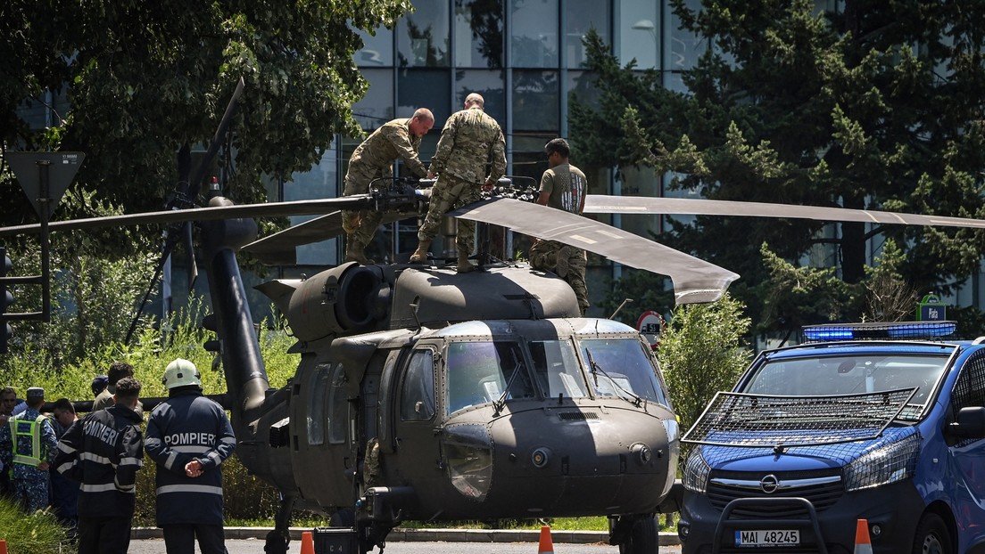 Rumänien: Notlandung eines US-Hubschraubers im Bukarester Stadtverkehr