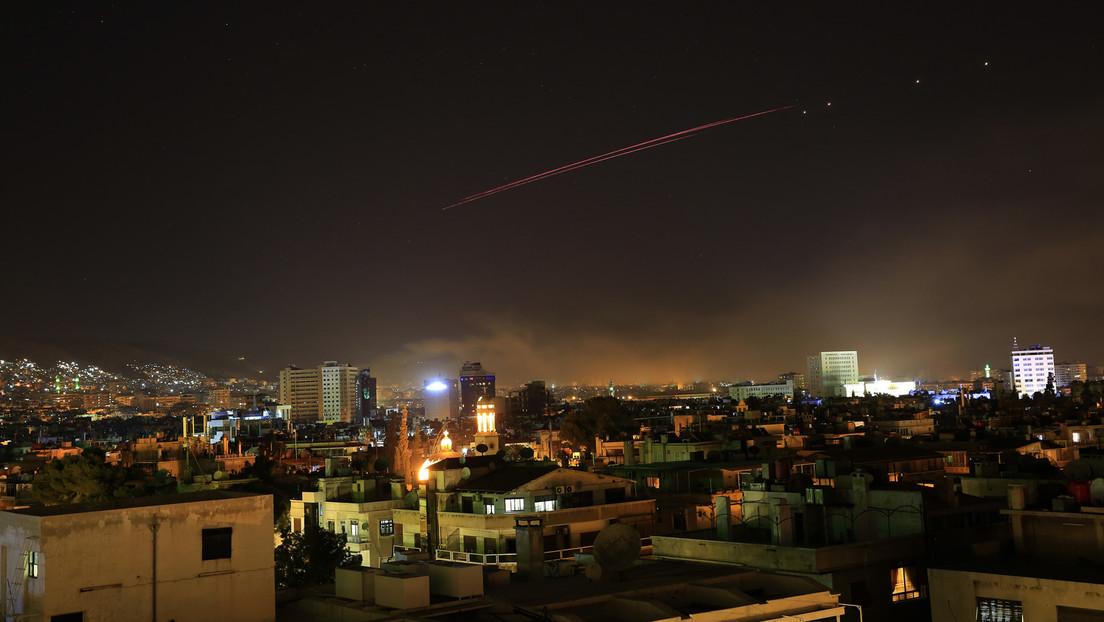 Syrien: Luftabwehrsysteme aus Russland wehren israelische Raketenangriffe auf Homs ab