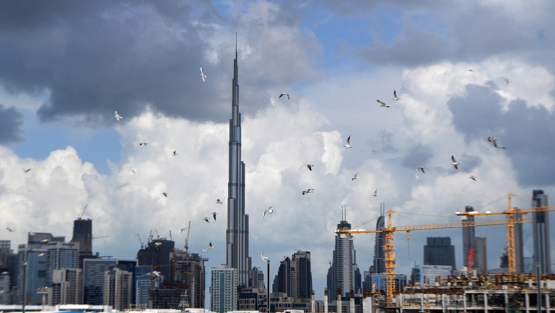 "Monsunartige Wolkenbrüche": Vereinigte Arabische Emirate erzeugen "Fake-Regen" mit Drohnen