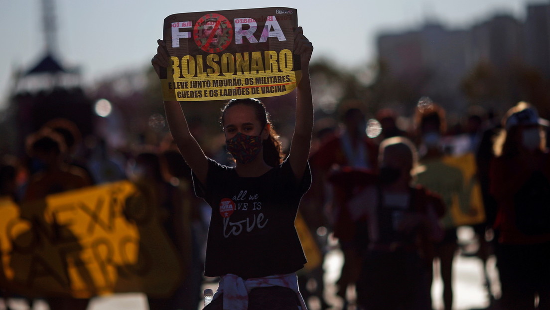 Tausende Brasilianer fordern Amtsenthebungsverfahren gegen Präsident Bolsonaro