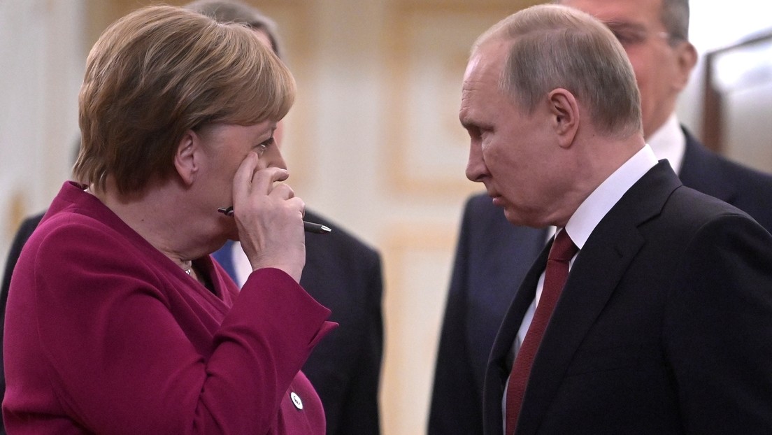 Gespräche in höchster Tonlage: Historiker über Telefonverhandlungen zwischen Putin und Merkel