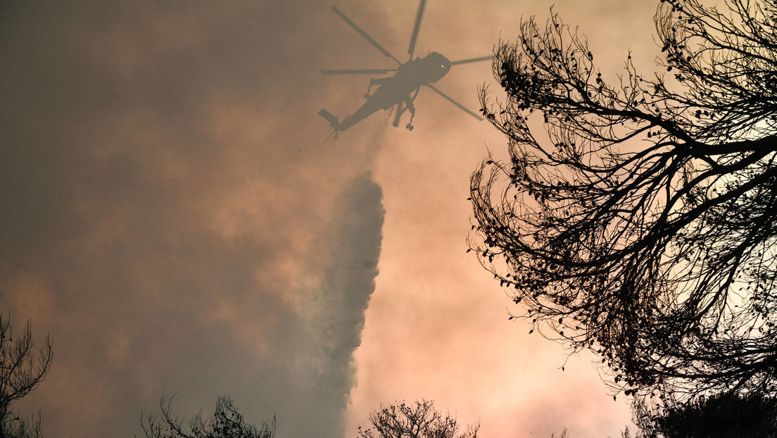 Waldbrände in Griechenland eskalieren – zweites russisches Löschflugzeug angefordert