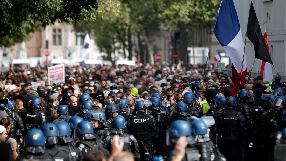 Mehr als 230.000 Teilnehmer bei Protesten gegen Corona-Maßnahmen in Frankreich