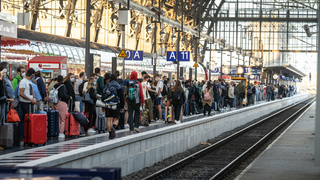 Tausende Reisende betroffen: Streik legt große Teile des Bahnverkehrs lahm