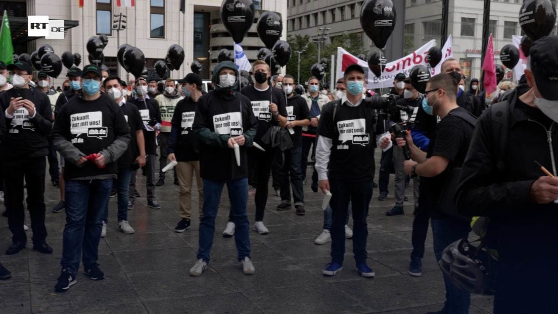 "Die Forderungen sind absolut gerechtfertigt!" – Protestaktion der GDL vor Konzernzentrale