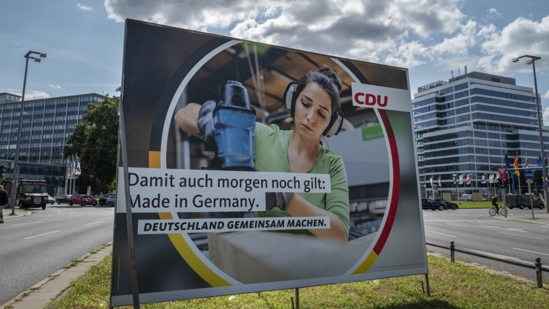 Medienbericht: Grünen-Kandidatin soll beim Überkleben von CDU-Plakaten erwischt worden sein